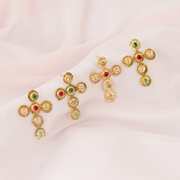 Arete en Cruz con Cristales de Colores A1218